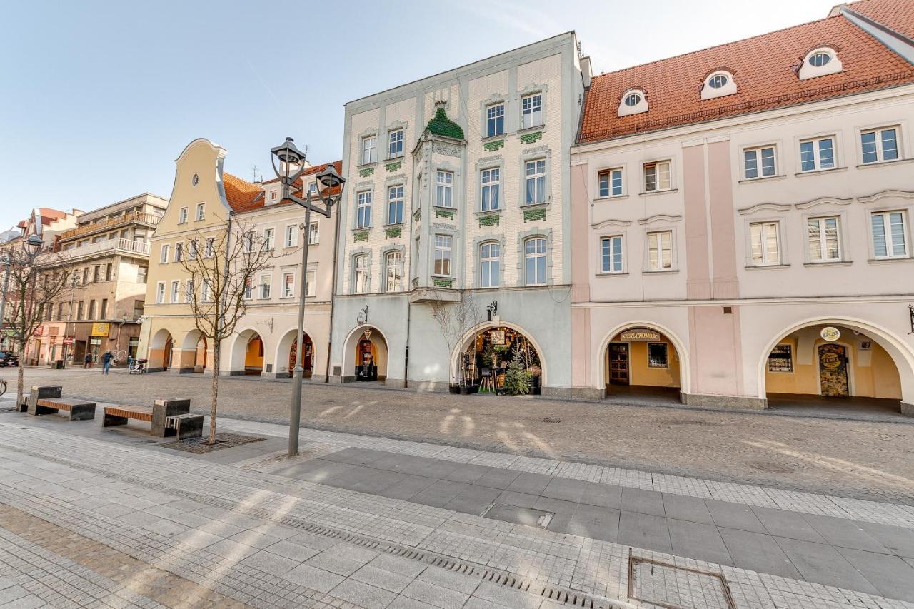 Apartament Z Widokiem Na Rynek Apartment Gliwice Bagian luar foto