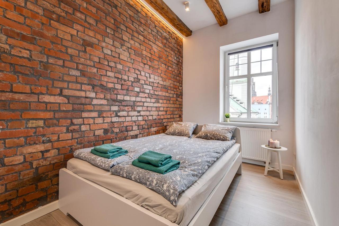 Apartament Z Widokiem Na Rynek Gliwice Bagian luar foto